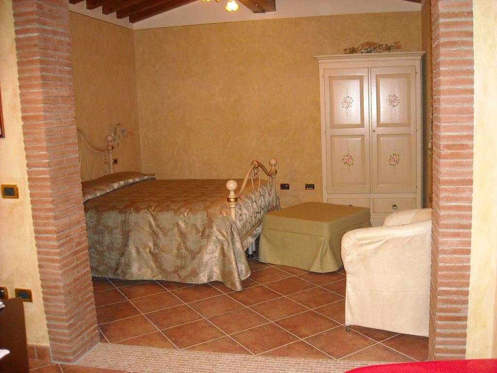 Appartamenti Roberta Cisanello Pisa Quarto foto